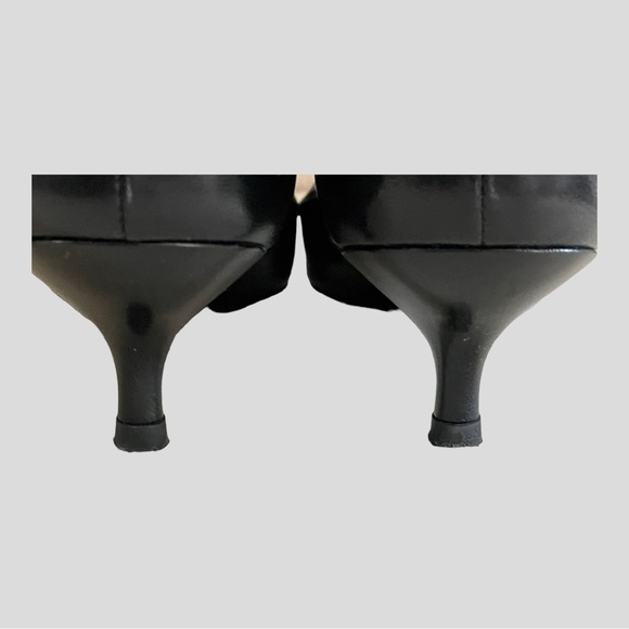 STUART WEITZMAN GOLD STUD KITTEN HEEL BLACK PUMPS SIZE 8M - Picture 9 of 15